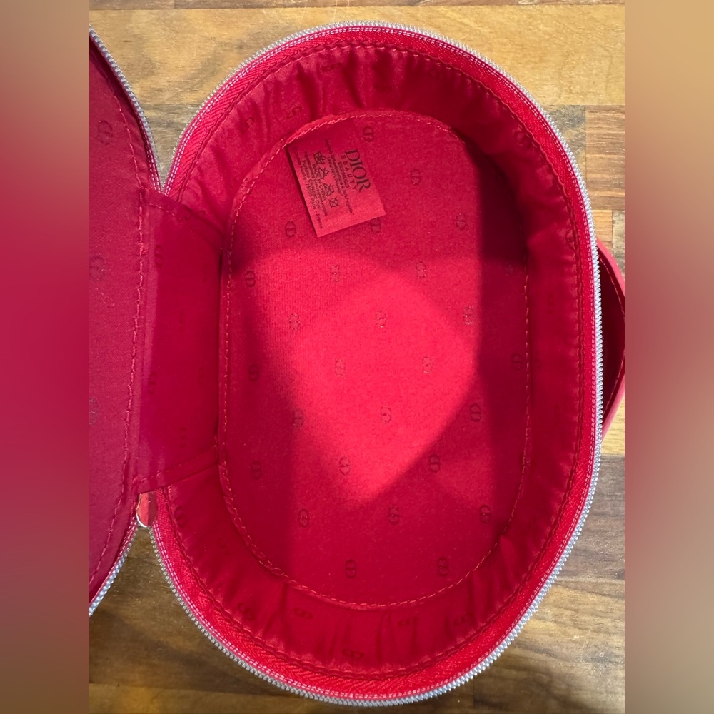 Dior Gift with Purchase Bag - Picture 7 of 7